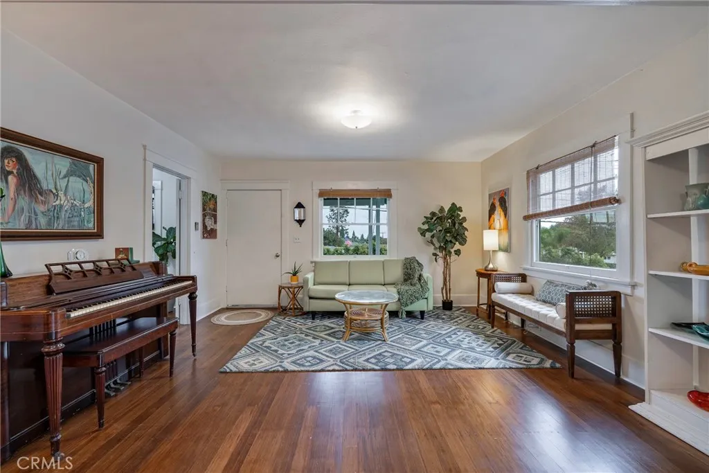 1513 W Malvern, Fullerton, California 92833 home-pic-9
