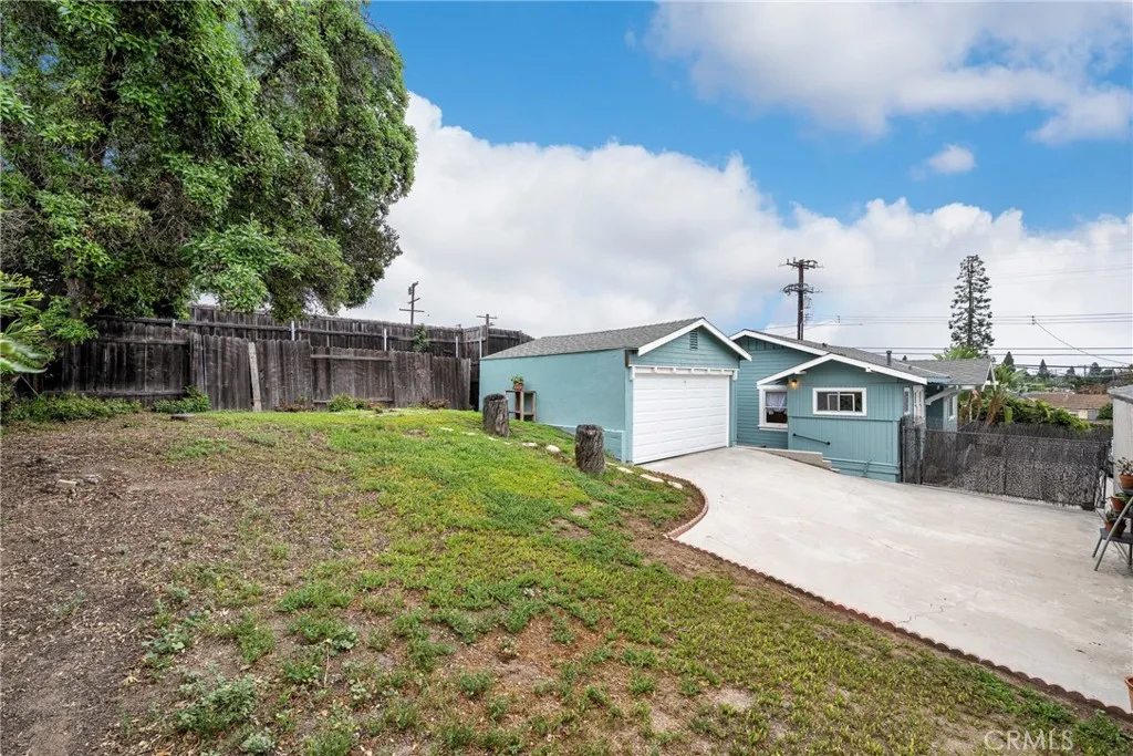 1513 W Malvern, Fullerton, California 92833 home-pic-37