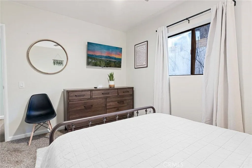 558 Badger Lane, Big Bear Lake, California 92315 home-pic-17