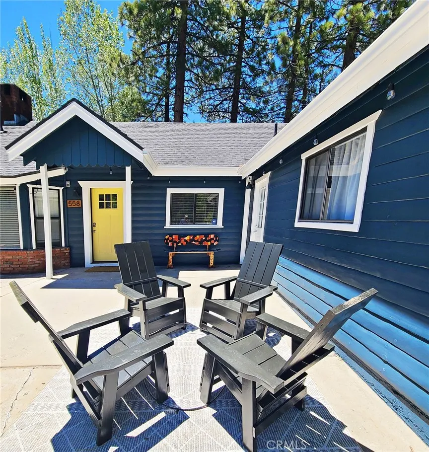 558 Badger Lane, Big Bear Lake, California 92315 home-pic-2