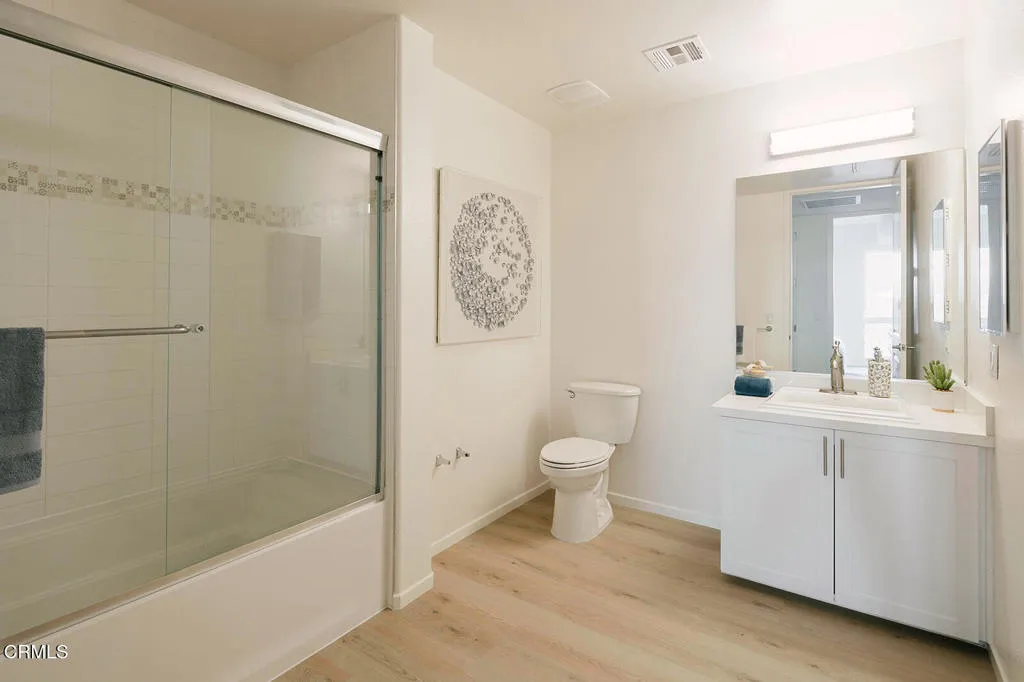 38_307_VERDARA_DAMORE