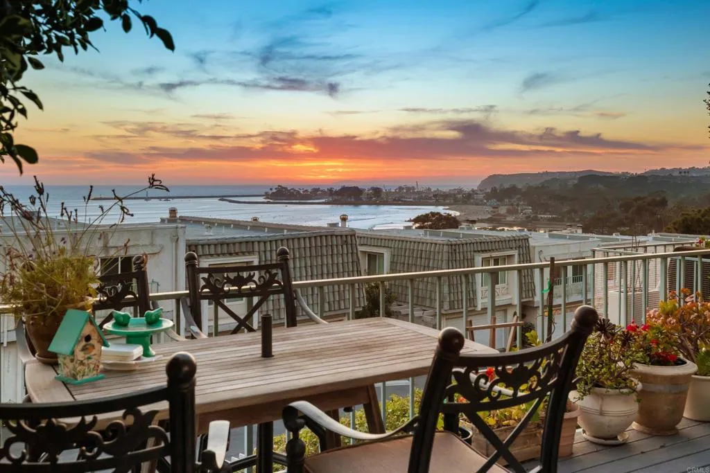 25952 View Point Drive W 9, Dana Point, California 92624 home-pic-16