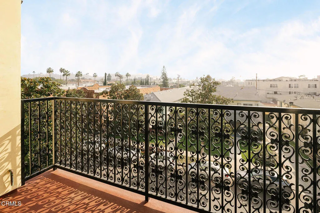 37_302_VERDARA_DAMORE