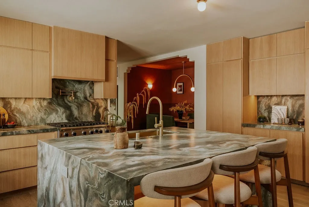 4048 Tivoli Avenue, Los Angeles, California 90066 home-pic-8