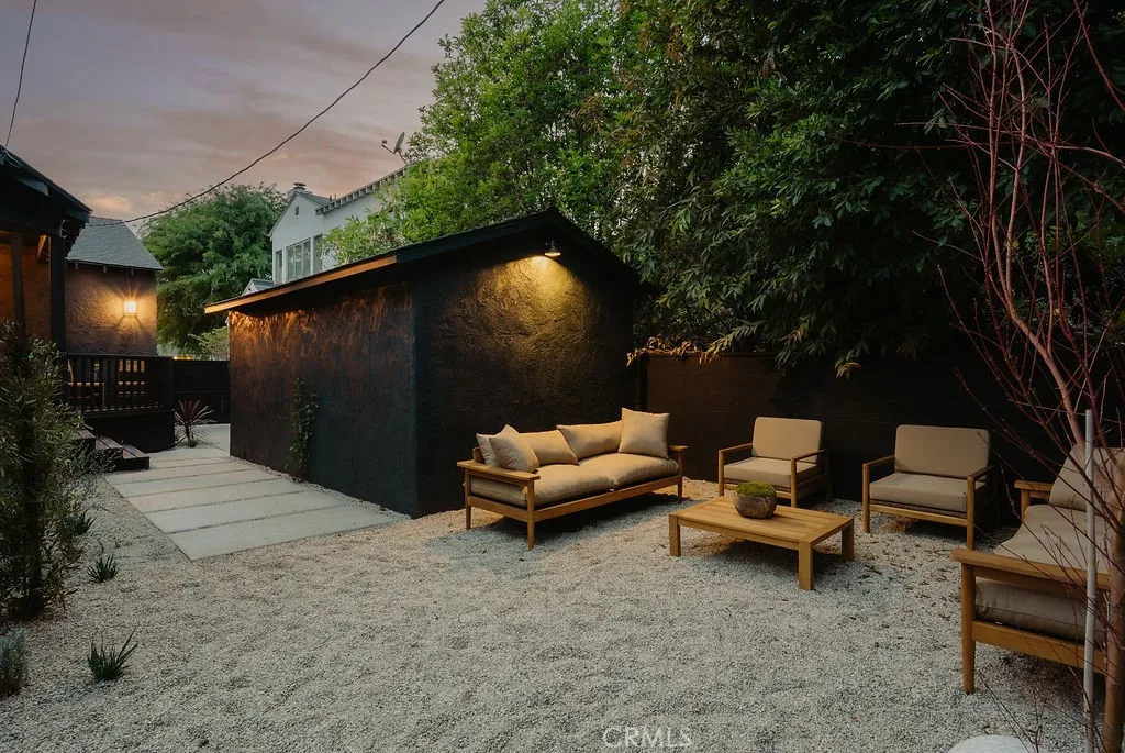 4048 Tivoli Avenue, Los Angeles, California 90066 home-pic-31