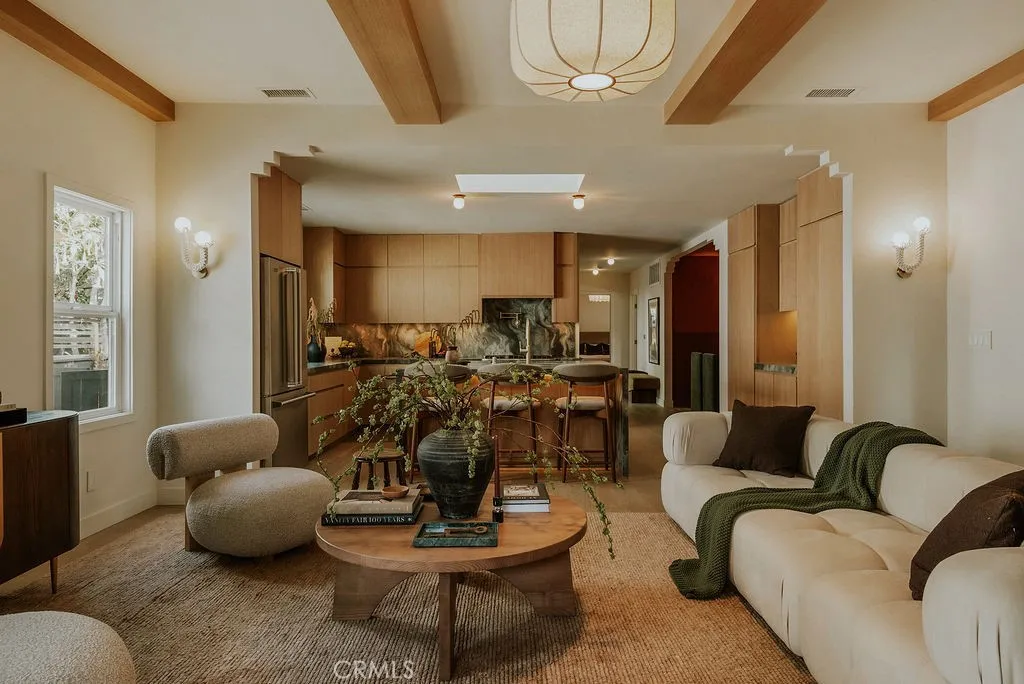 4048 Tivoli Avenue, Los Angeles, California 90066 home-pic-5
