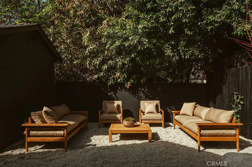 4048 Tivoli Avenue, Los Angeles, California 90066 home-pic-32