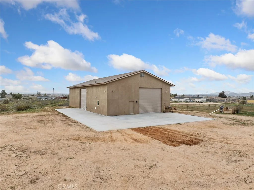22820 Via Seco, Apple Valley, California 92308 home-pic-14