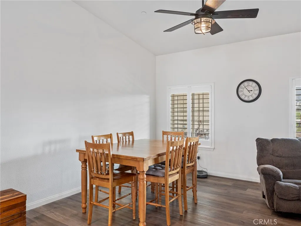 22820 Via Seco, Apple Valley, California 92308 home-pic-33