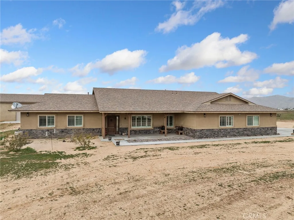 22820 Via Seco, Apple Valley, California 92308 home-pic-17
