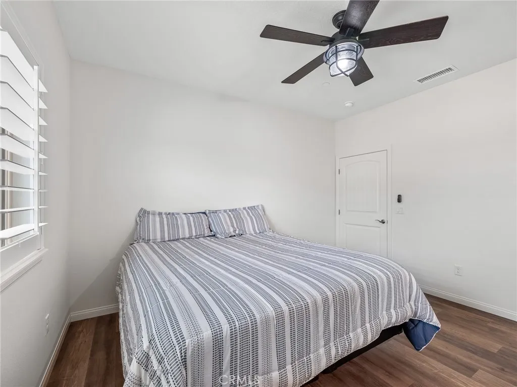 22820 Via Seco, Apple Valley, California 92308 home-pic-38