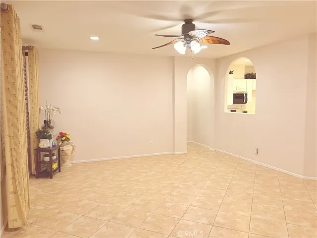 13953 Tawney Ridge Ln, Victorville, California 92394