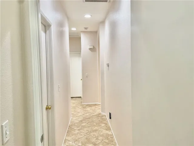 13953 Tawney Ridge Ln, Victorville, California 92394