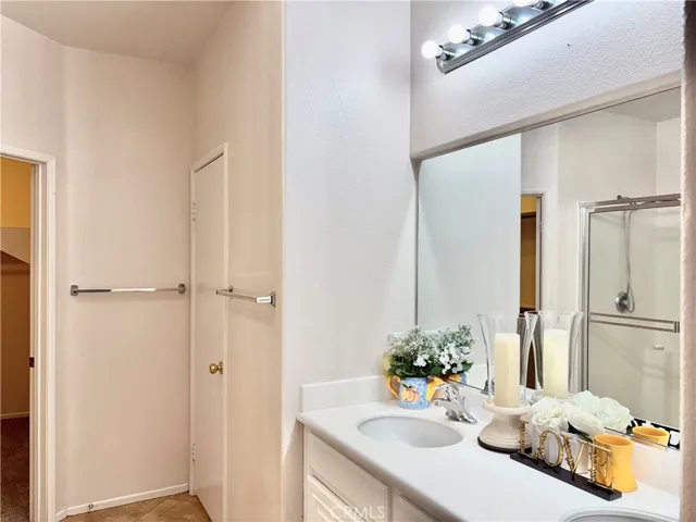 13953 Tawney Ridge Ln, Victorville, California 92394