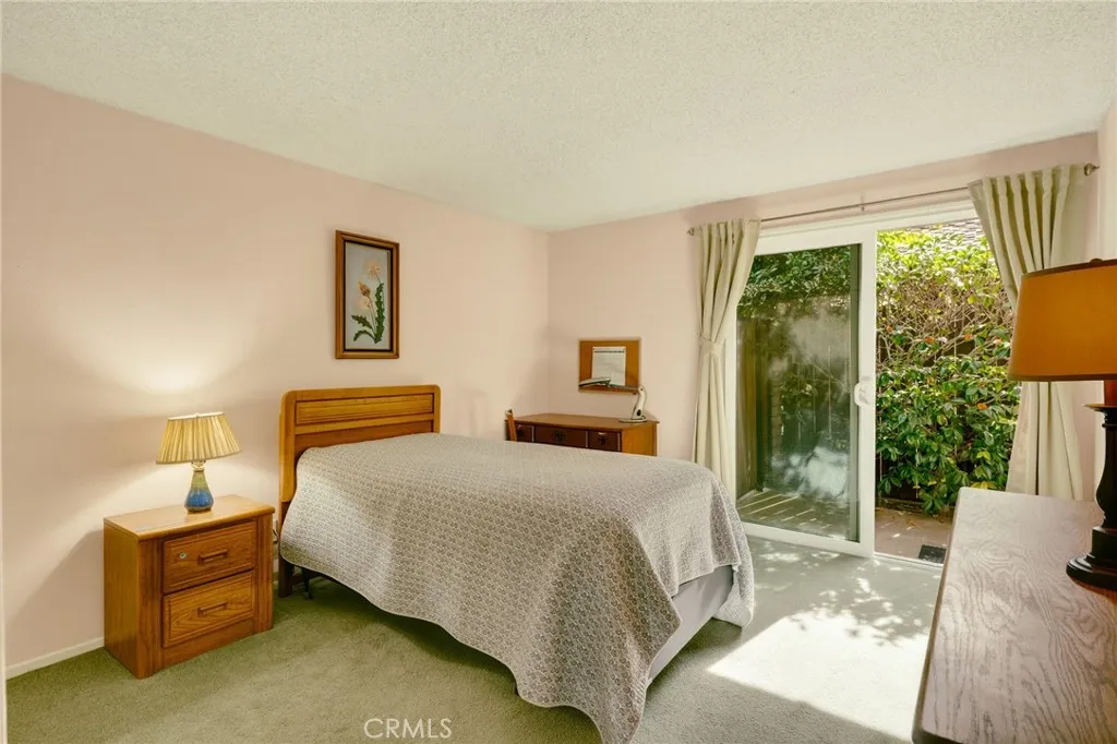 2217 Crescent, Montrose, California 91020 home-pic-18
