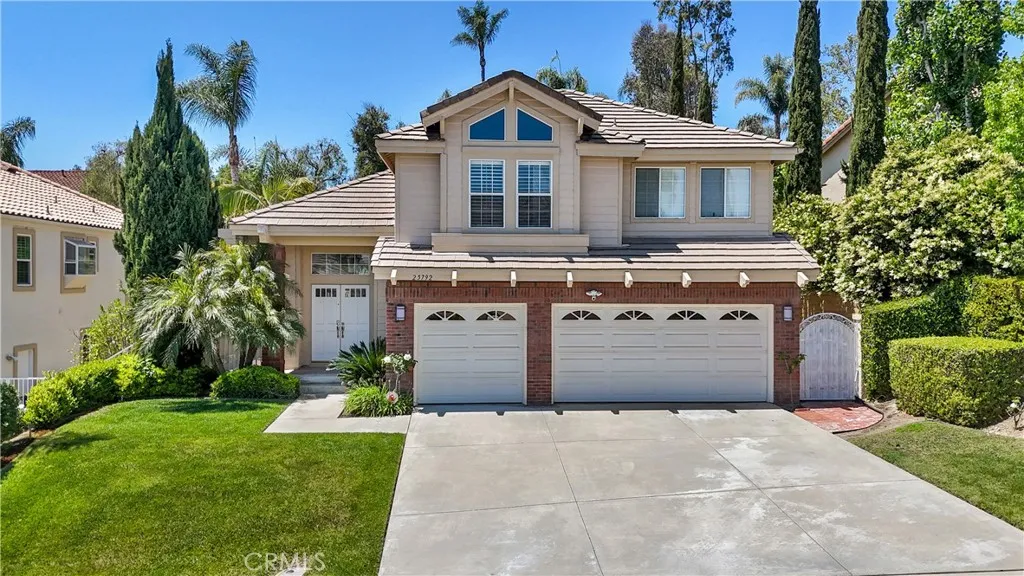 25792 Maple View Drive, Laguna Hills, California 92653 home-pic-1