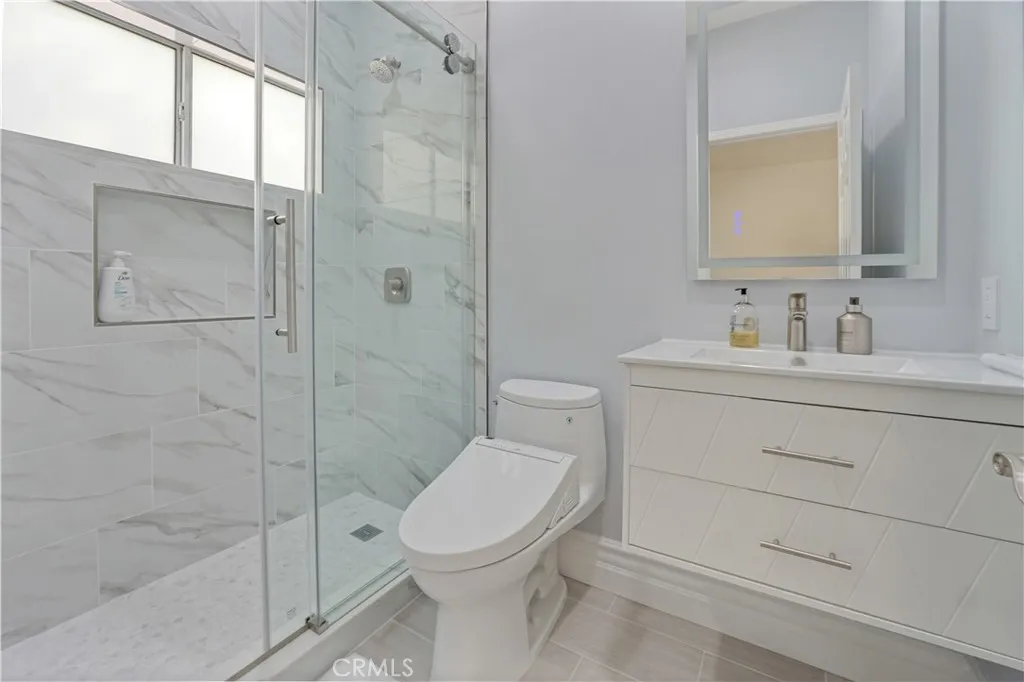 25792 Maple View Drive, Laguna Hills, California 92653 home-pic-14