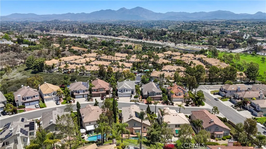 25792 Maple View Drive, Laguna Hills, California 92653 home-pic-29