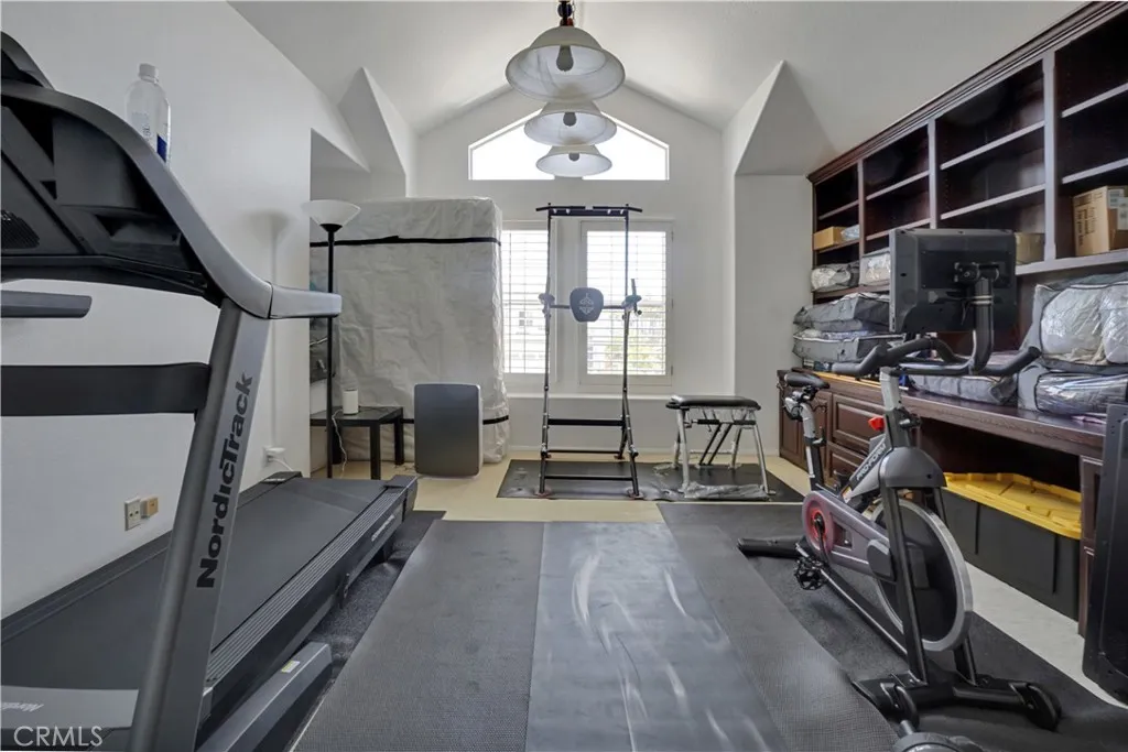 25792 Maple View Drive, Laguna Hills, California 92653 home-pic-17