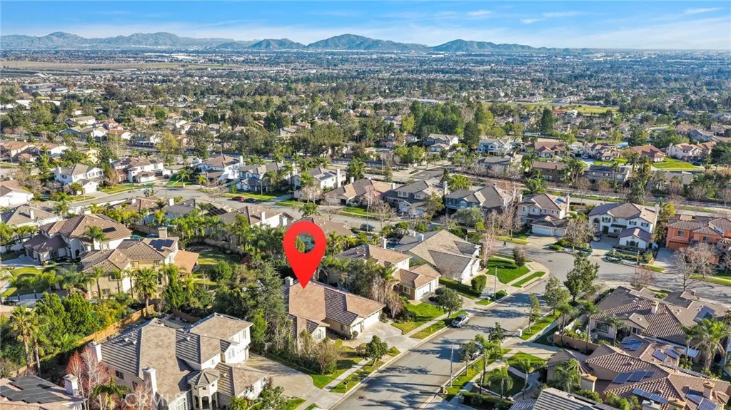 5675 W Overlook Drive, Rancho Cucamonga, California 91739 home-pic-55