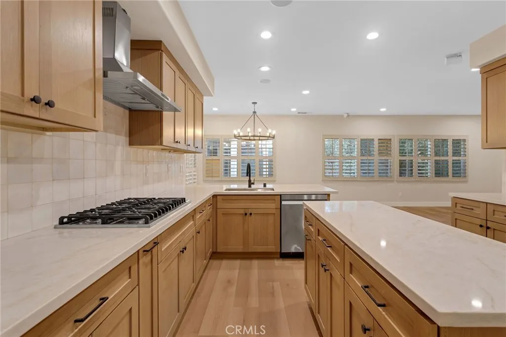 5675 W Overlook Drive, Rancho Cucamonga, California 91739 home-pic-24