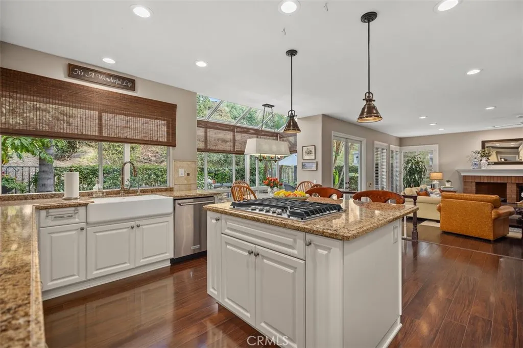 22432 Rosebriar, Mission Viejo, California 92692 home-pic-11