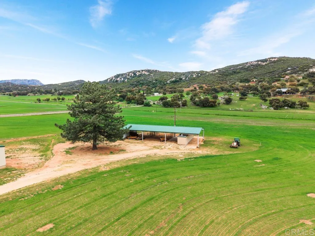 21916 Japatul Lane, Alpine, California 91901 home-pic-45