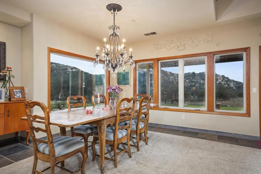 21916 Japatul Lane, Alpine, California 91901 home-pic-11
