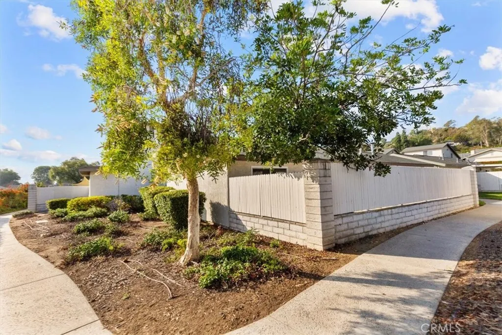 20002 Wrightwood Ct  home-pic-20
