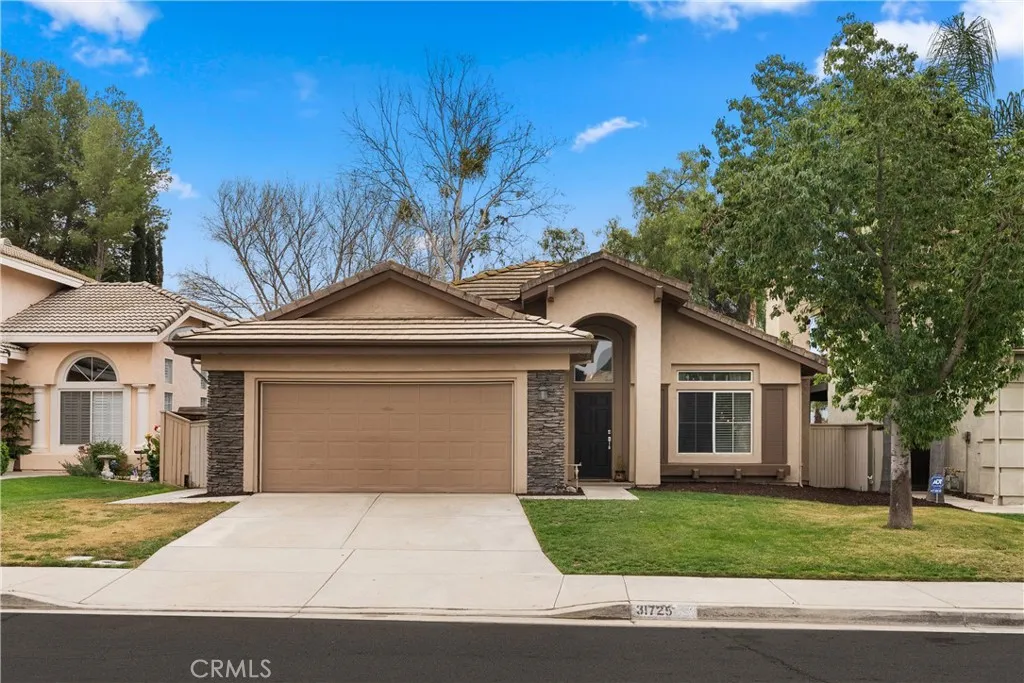 31725 Via Cordoba, Temecula, California 92592 home-pic-1