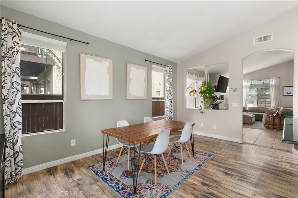 31725 Via Cordoba, Temecula, California 92592 home-pic-8