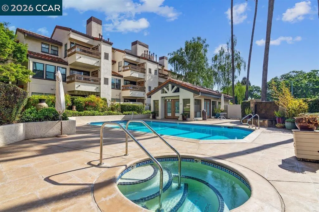 1731 1731 S Villa Way, Walnut Creek, California 94595 home-pic-26