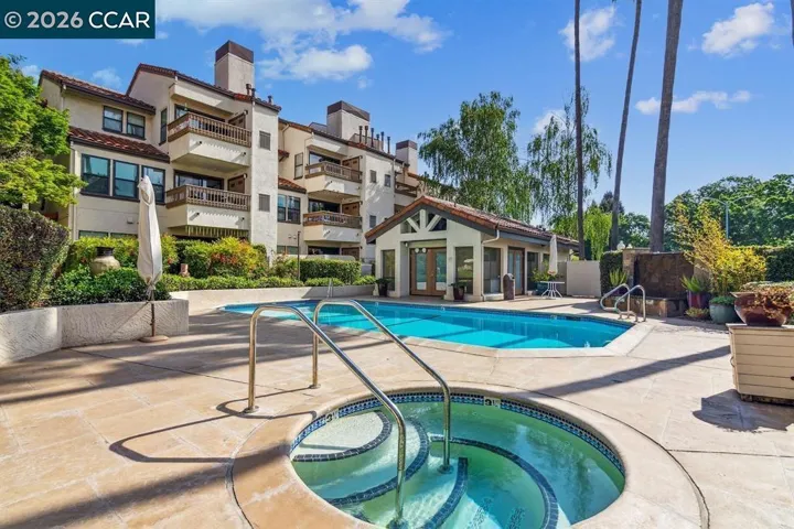 Community Pool and Spa