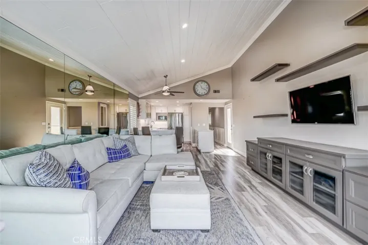 Beautifully furnished