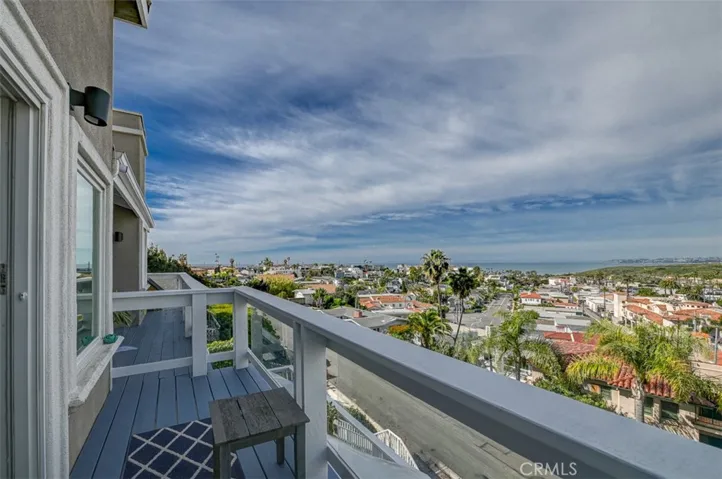 Living Room Deck