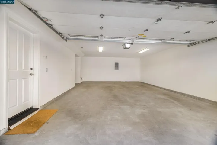 Huge 2  Car Garage