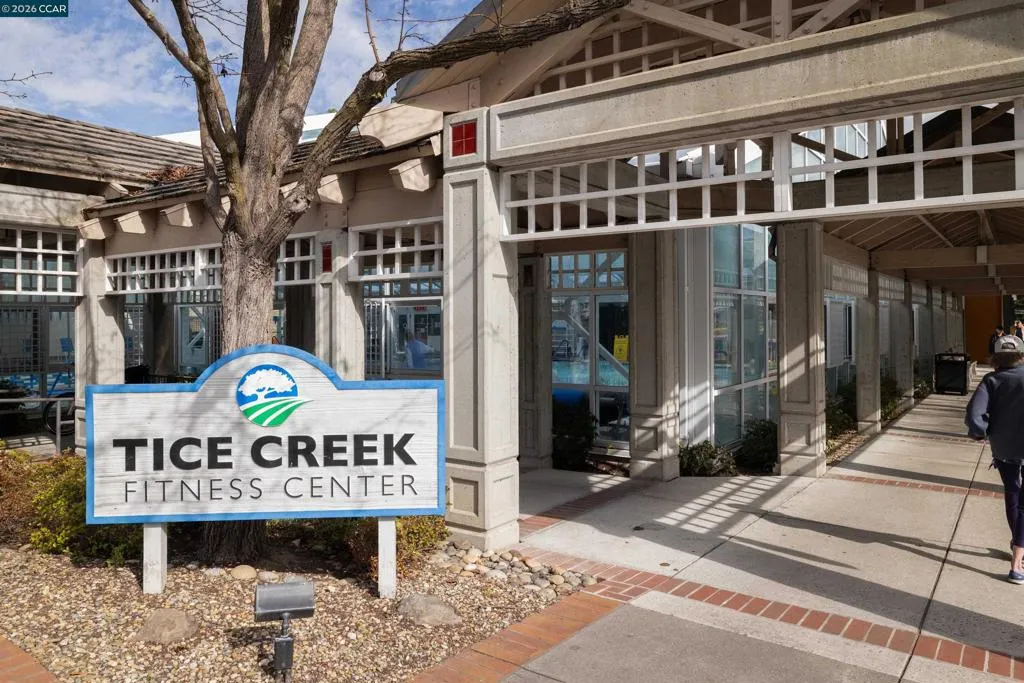 1348 1348 Rockledge Ln 4, Walnut Creek, California 94595 home-pic-27