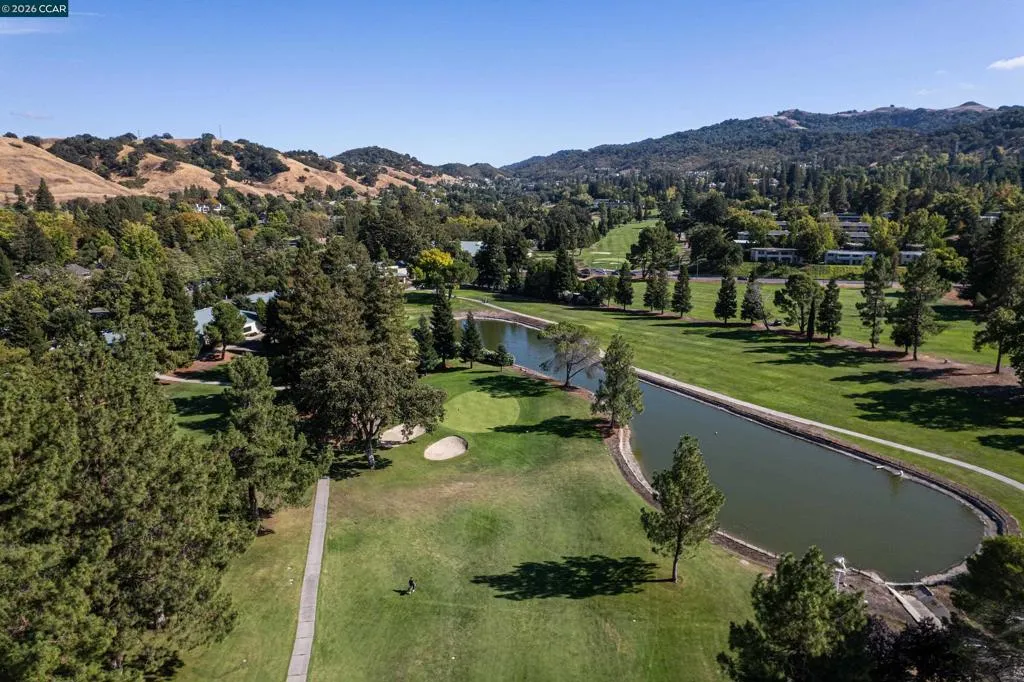 1348 1348 Rockledge Ln 4, Walnut Creek, California 94595 home-pic-32
