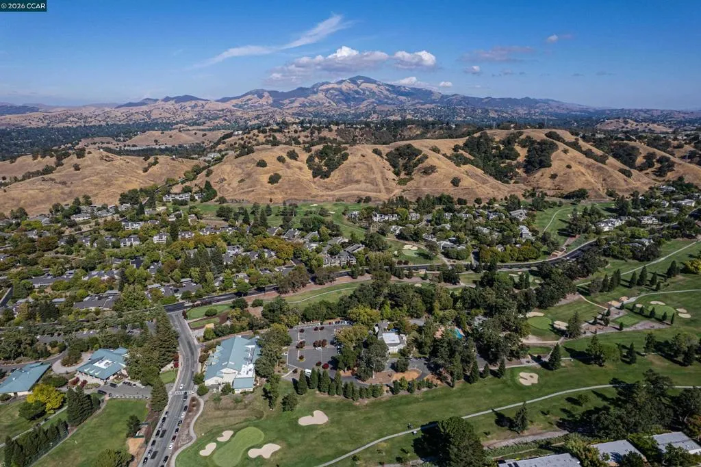 1348 1348 Rockledge Ln 4, Walnut Creek, California 94595 home-pic-36