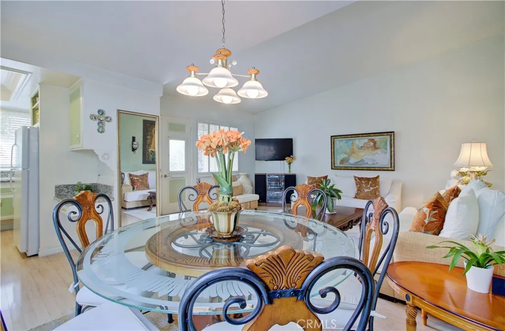 89 Calle Aragon F, Laguna Woods, California 92637 home-pic-14
