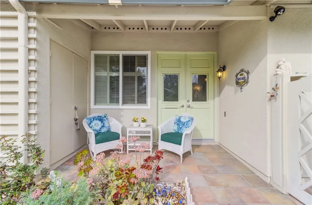 89 Calle Aragon F, Laguna Woods, California 92637 home-pic-3