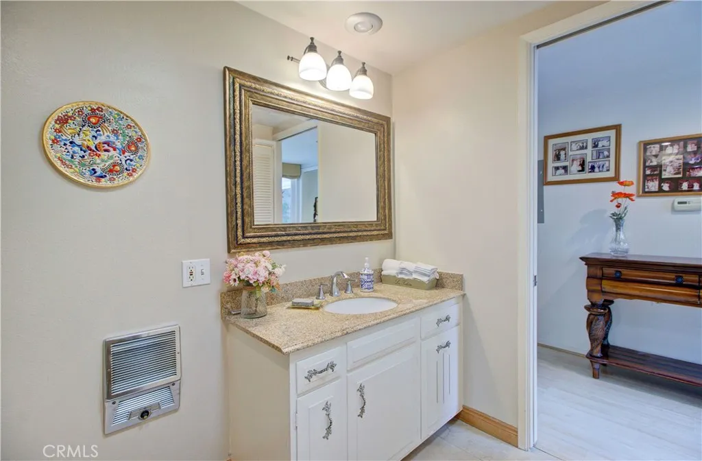 89 Calle Aragon F, Laguna Woods, California 92637 home-pic-28