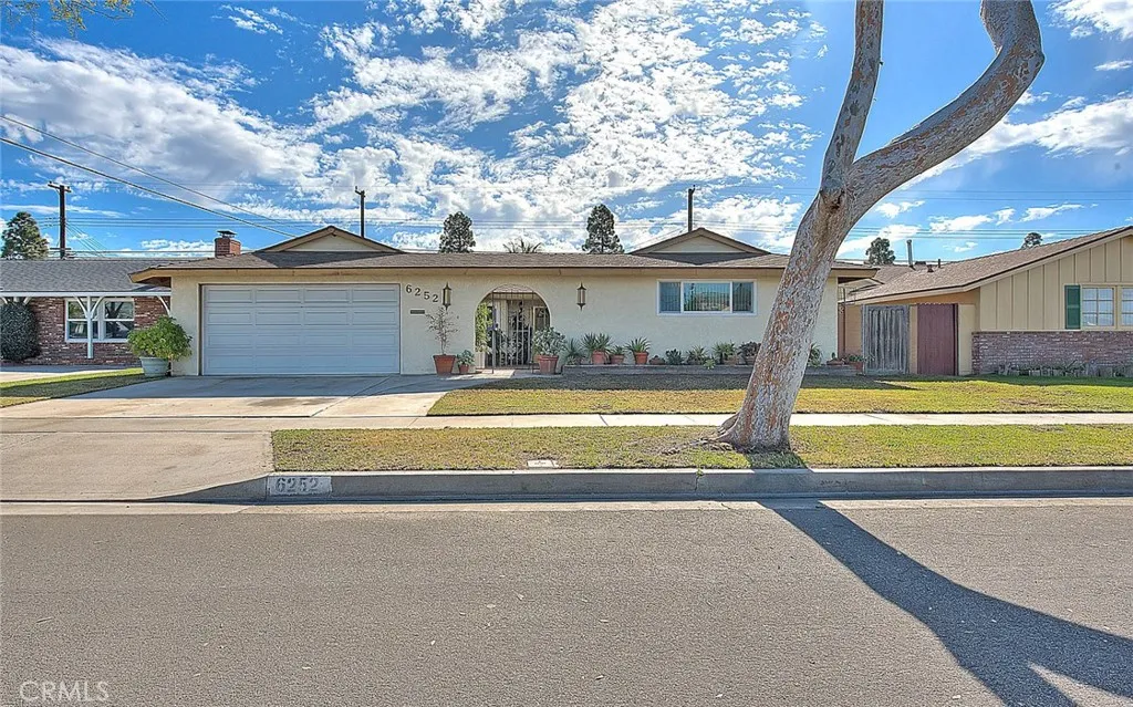 6252 Santa Rita, Garden Grove, California 92845 home-pic-1