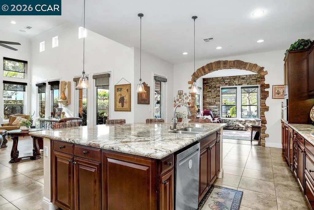 1155 1155 Saint Julien St, Brentwood, California 94513 home-pic-20