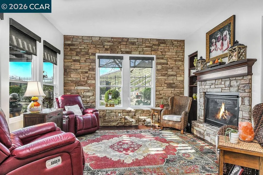 1155 1155 Saint Julien St, Brentwood, California 94513 home-pic-21