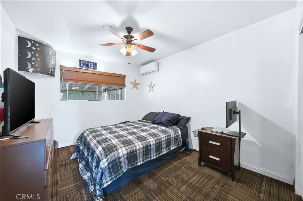1640 Lakewood Avenue, Upland, California 91784 home-pic-23