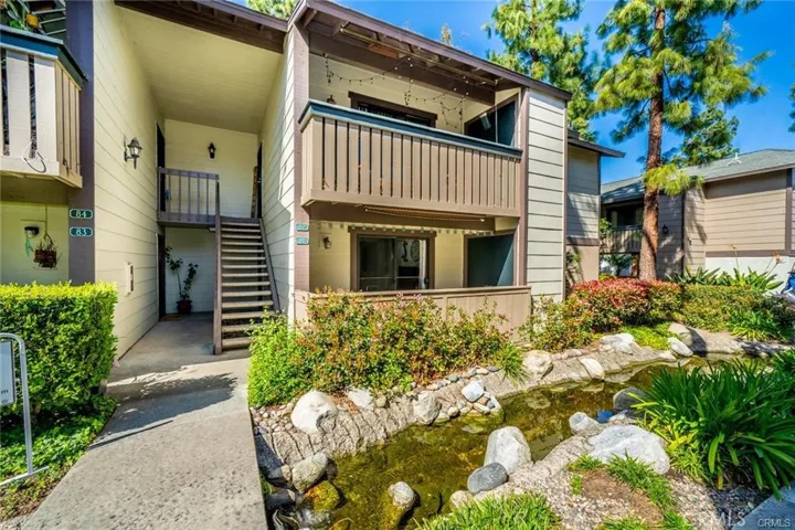 20702 El Toro 82, Lake Forest, California 92630