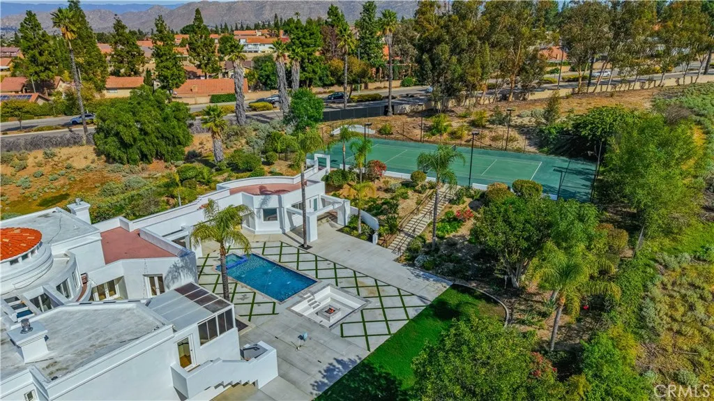 6910 Sandtrack, Riverside, California 92506 home-pic-11