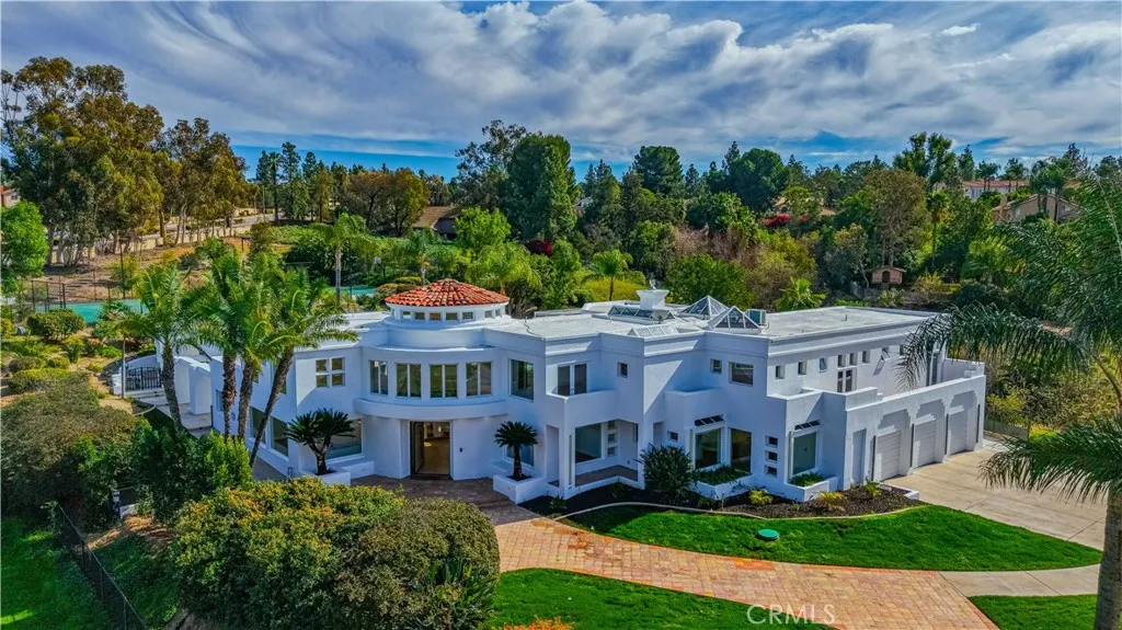 6910 Sandtrack, Riverside, California 92506 home-pic-1