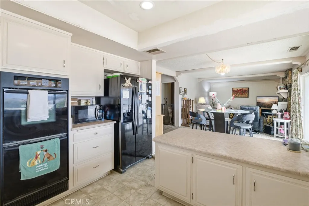 19629 Oneida, Apple Valley, California 92307 home-pic-13